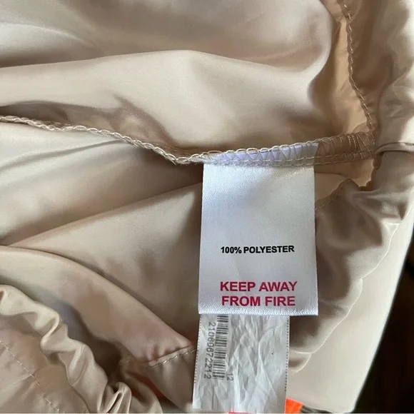 Boohoo- Cropped Hooded Paneled Windbreaker Jacket| Lightweight Polyester Size 12 - Picture 8 of 10